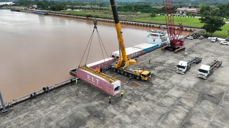 กทท. เปิดให้บริการ Mobile Crane ท่าเรือพาณิชย์เชียงแสน อัดฉีดโปรโมชั่น 6 เดือนแรก หนุนขนส่งตู้สินค้าไทย–จีน